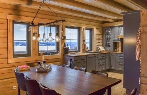 yer House | Experience an Active Getaway in a Unique Hut Retreat