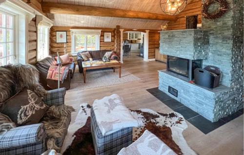 yer House | Cozy Home in Yer with Wifi, Pet & Child Friendly Amenities