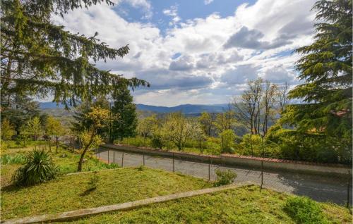Ponzone House | Inviting Home in Ponzone with Kitchen, Pet & Child Friendly