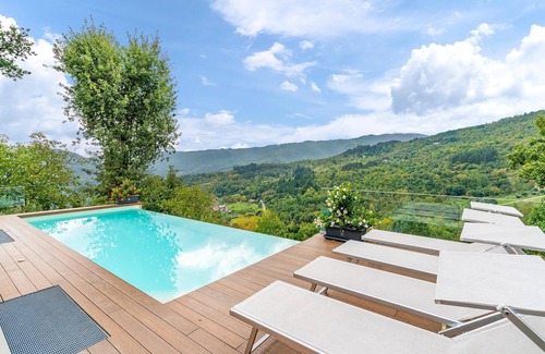 Porrena House | Comfortable 3-Bedroom Getaway in Scenic Poppi