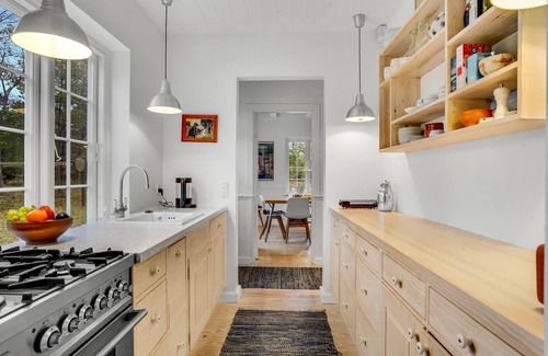 Rrvig House | Idyllic Cottage with Ocean View and Spa Amenities