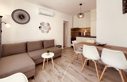 Rogoznica House | Beautiful home in Sibenik with WiFi