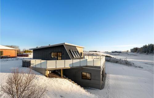 Lihme House | Cozy Retreat in Spøttrup with Pool and Free Wifi