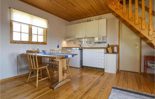 Nar House | Delightful Stnga Home with Kitchen and Family-Friendly Amenities