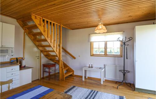 Nar House | Delightful Stnga Home with Kitchen and Family-Friendly Amenities