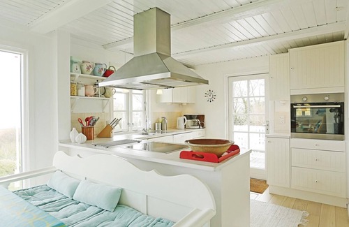Bolshavn House | Oceanview 3-Bedroom Stay in Beautiful Svaneke
