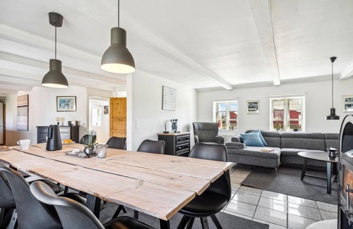 Thyboron House | Discover a Beachside Cottage with Amazing Ocean Views