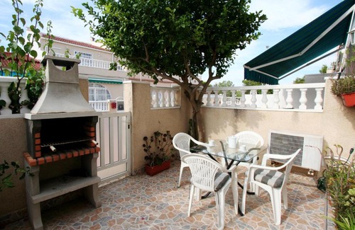La Siesta House | Family-Friendly 3-Bedroom Home in Torrevieja