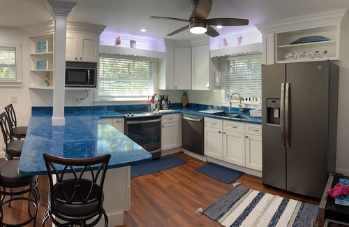 Summerplace House | Tranquil Oasis by the Ocean: Guest Rated 10/10