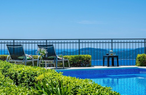 Brsecine House | Exceptional 6-Bedroom Retreat with Ocean View in Trsteno