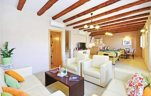 Brsecine House | Elegant Trsteno Home with WiFi and Family-Friendly Pool