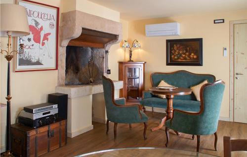 Nord-Ovest House | Explore Verona: Family-Friendly Home with Kitchen Amenities