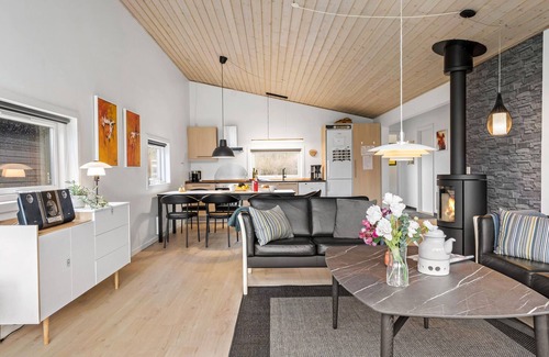 Vestervig House | Relaxing Vacation Home Near Limfjord with Ocean Views