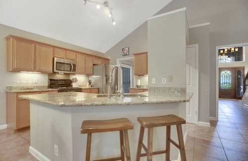 San Antonio House | Ideal Retreat near Seaworld and Lackland in NW San Antonio