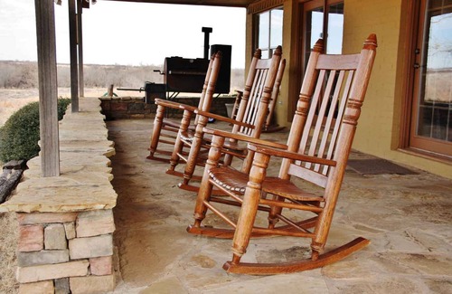 Lelia Lake House | Inviting Retreat on Scenic Ranch with Spa & Hot Tub