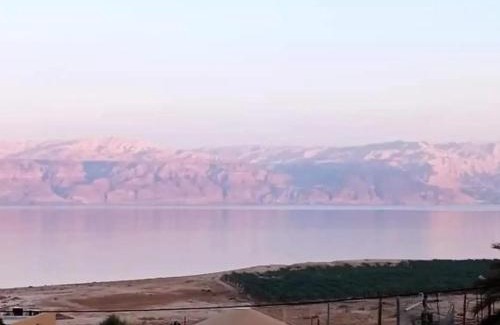 Al-Maghtas Apartment | Relaxing Retreat by the Dead Sea with Breakfast Included