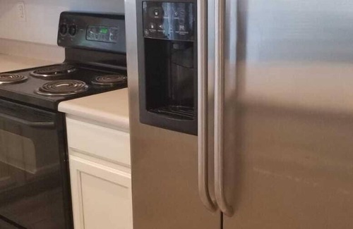 Tuscano House | Ideal Downtown Phoenix Getaway with Spa & Family Amenities