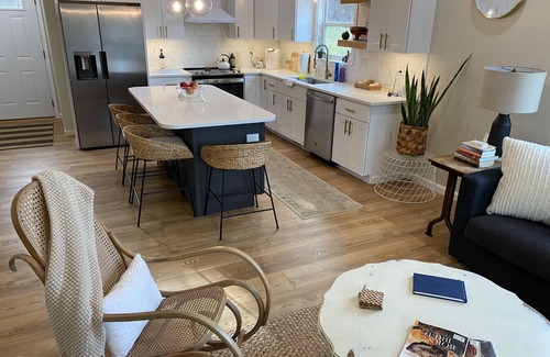 Waynesville House | Dog-Friendly Retreat with Hot Tub & Fire Pits Near Downtown