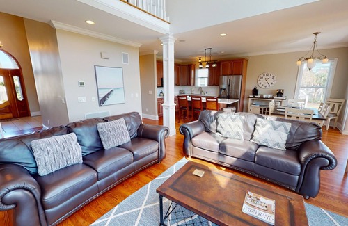 Ocean Point House | Inviting Home with Lagoon Views and Premier Amenities