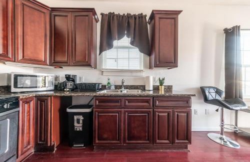 Marlyville - Fontainebleau House | Beautiful Home With Jazucci Tub