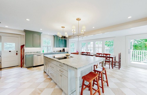 Wiscasset House | Family-Friendly Retreat with Ping-Pong & Ocean View