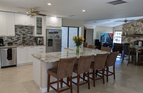 Lake Sarasota House | Idyllic Retreat with Pool and Ocean View on Private Acreage