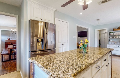Tomball House | Inviting Retreat with Pool, Hot Tub & Game Room Amenities