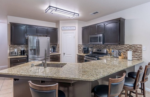 Selma House | Inviting Home with Pool & Hot Tub near National Parks