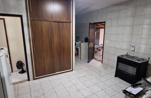Itaipuacu House | Beautiful house to relax in, located between the mountains and the sea, 500m from the beach.