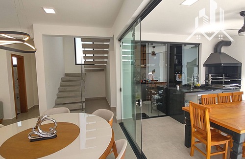 Maresias House | Pet-Friendly Suites with Pool in Gated Community, Maresias