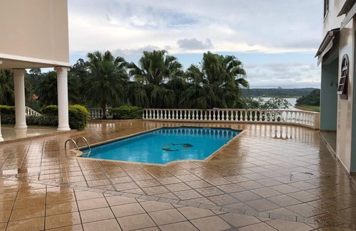 Ibiuna House | Discover a Cozy Farmhouse with Pet-Friendly Amenities