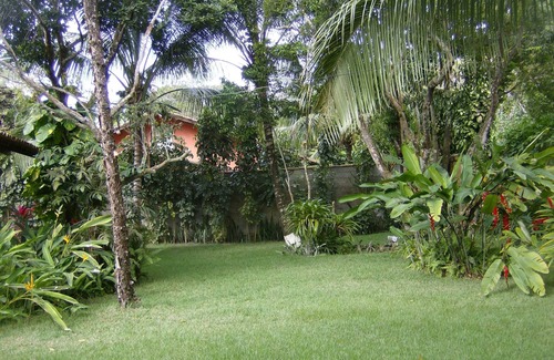 Arraial d'Ajuda House | Inviting Home with Balconies, Pool, and Beach Access