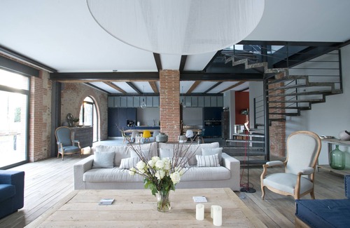 Palau-del-Vidre House | Idyllic Retreat Among Vineyards with Private Pool & Ocean View