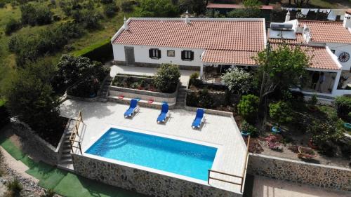 Monte dos Cairos Apartment | Inviting House in Costa Vicentina with Pool & Family Amenities