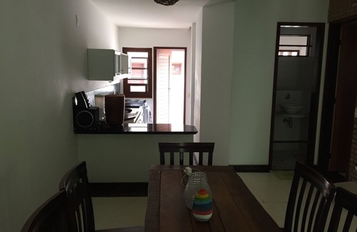 Itacimirim House | Ideal Retreat in Itacimirim with Pool and Kitchen Access