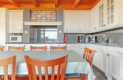 Wetering Villa | Beautiful house in nature for 20 people