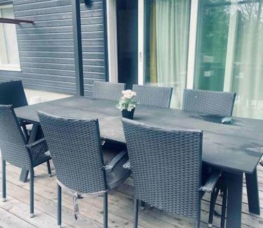 Aviapolis Villa | Serene Retreat: 4-Star Pet-Friendly Getaway with Hot Tub