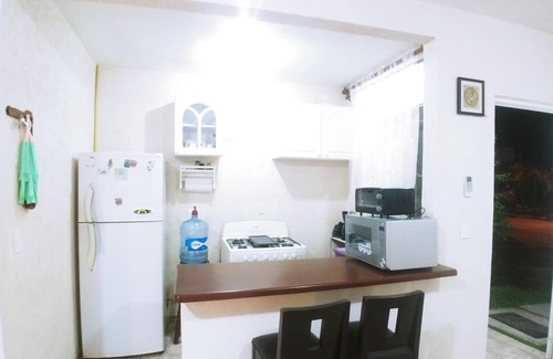 Puerto Morelos House | Cozy Beach House with Spa and Breakfast Amenities