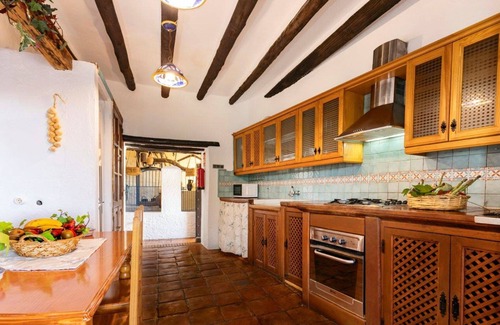 Alcaucin Hotel | Idyllic Retreat with Private Pool Near Costa del Sol