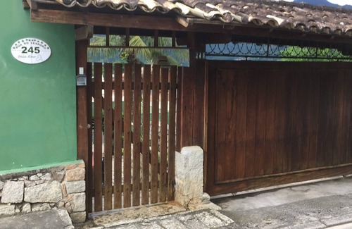 Tesouro da Colina House | Discover Bonete Suite at Beautiful Island Guest House