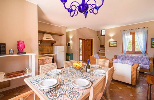 Mandra Capreria House | Family-Friendly 3 Bedroom Retreat in Torre Colonna-Sperone
