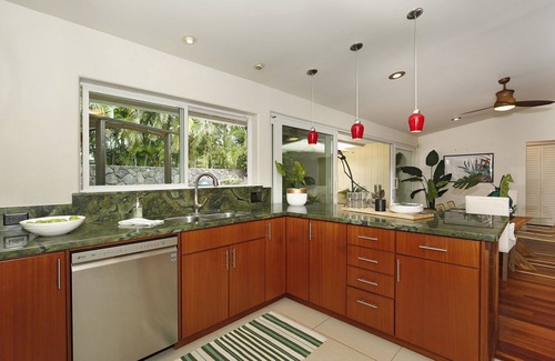 Kailua House | Inviting Kailua Home with Oceanfront Views and Pool