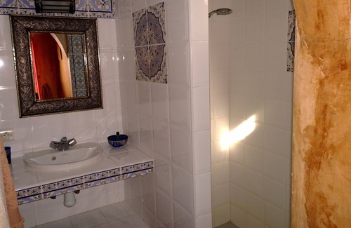 Ouarzazate House | Inviting Kasbah Villa with Pool: Perfect for Your Getaway