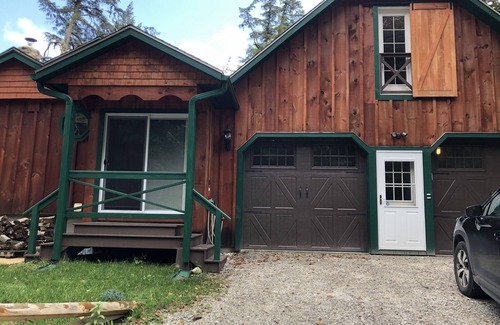 Stinson Lake Cabin | Scenic Lake Front Rental with Family and Pet-Friendly Amenities