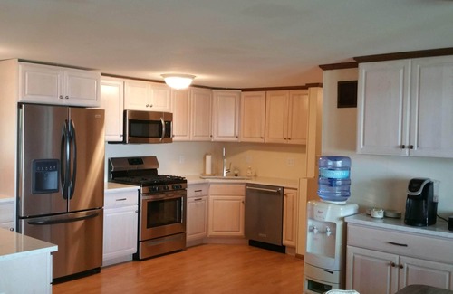 Juneau House | Tranquil Lake House Getaway with Pool and Ocean Views