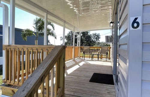 Sebring House | Inviting Lake Josephine Home with Complimentary Breakfast