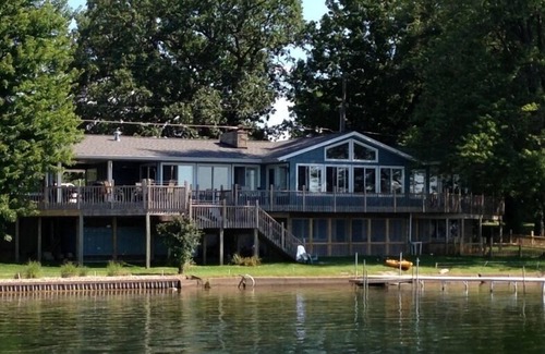 Marshall House | Scenic Lakefront Retreat with Golf and Pet-Friendly Amenities