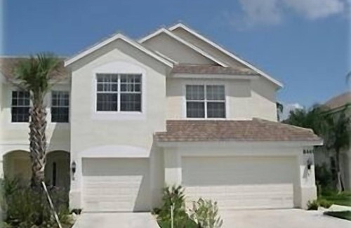 Fort Myers House | Lakefront Retreat Minutes from Sanibel with Pool & Spa