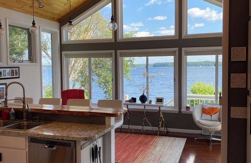 Mayfield House | Idyllic Lake Retreat with Spa and Stunning Waterfront Views