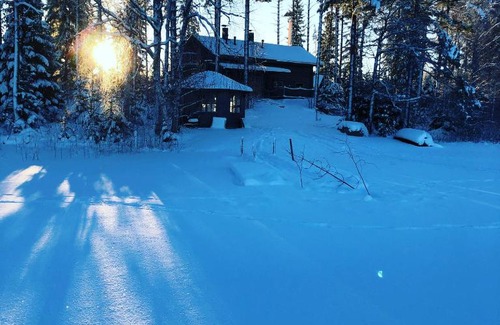 Enonkoski Villa | Serene Lakeside Villa Vetojärvi - 4-Star Family Retreat